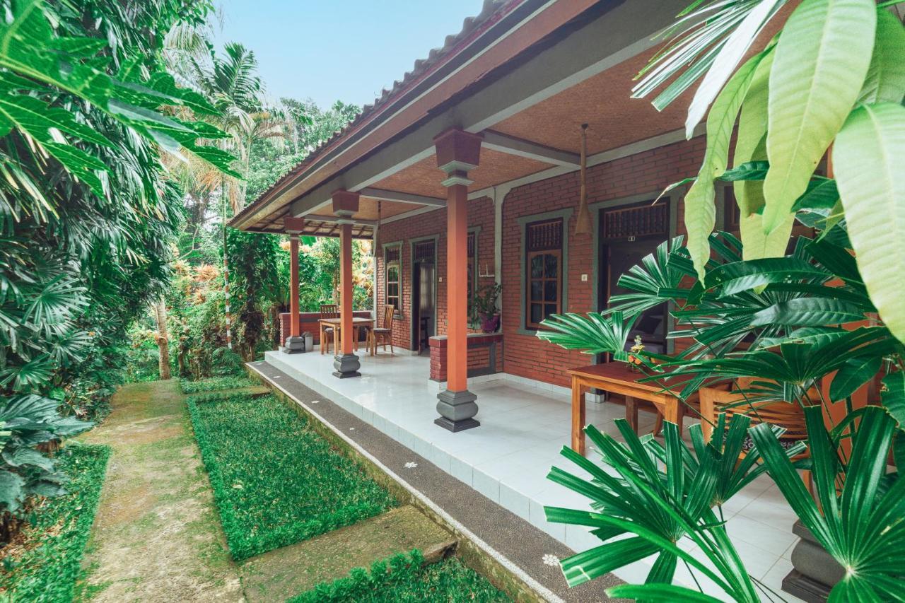 Suastika Lodge Ubud  Bagian luar foto